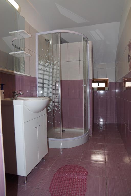 Vila Alex Hotel Calimanesti Luaran gambar