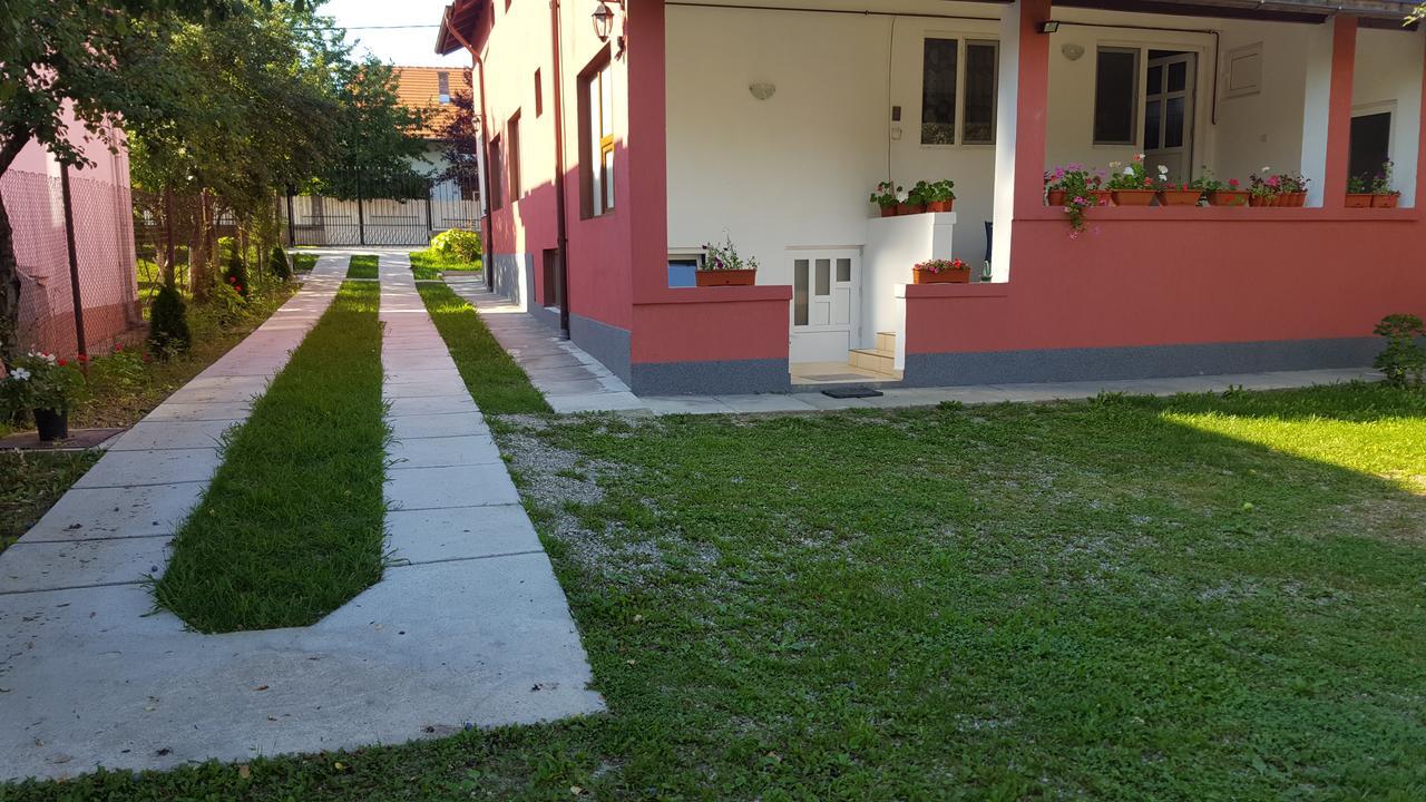 Vila Alex Hotel Calimanesti Luaran gambar